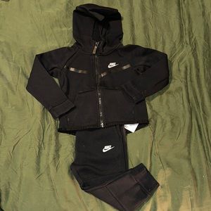 nike tech fleece matching set